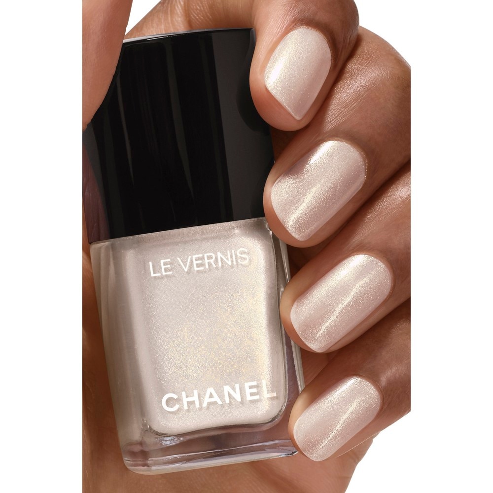 ESMALTE DE U&Ntilde;AS DE LARGA DURACI&Oacute;N